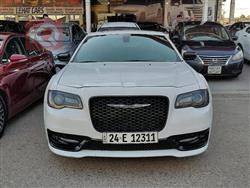 کرایسلەر 300